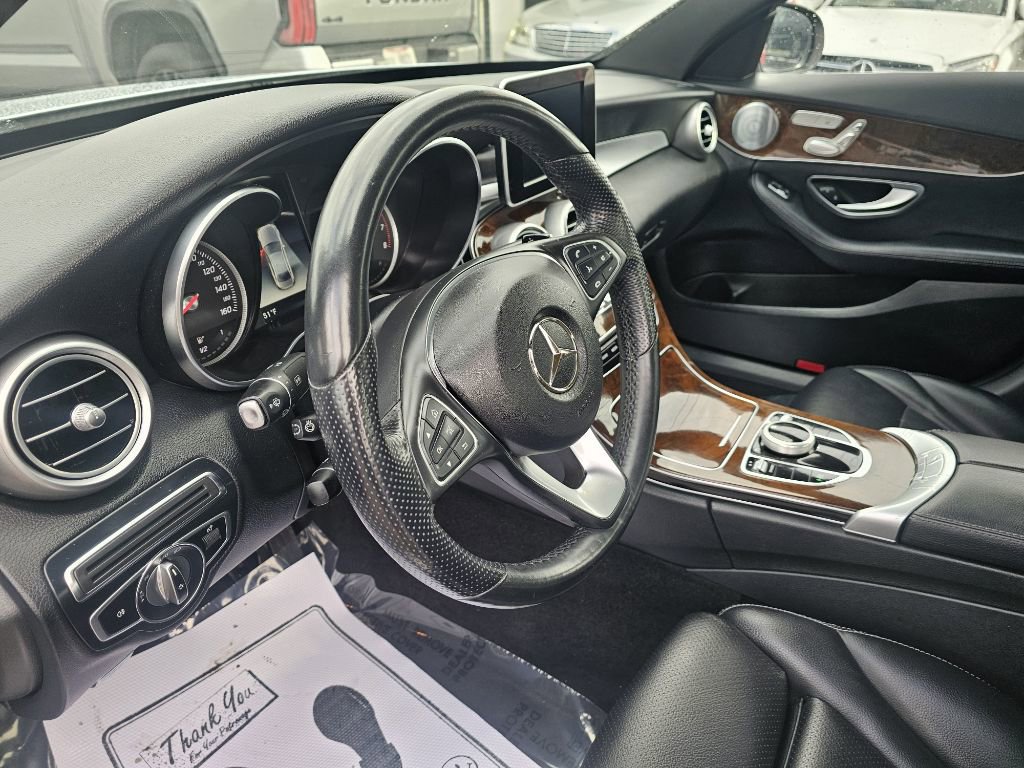 Used 2018 Mercedes-Benz C 300 4MATIC Sedan image 20