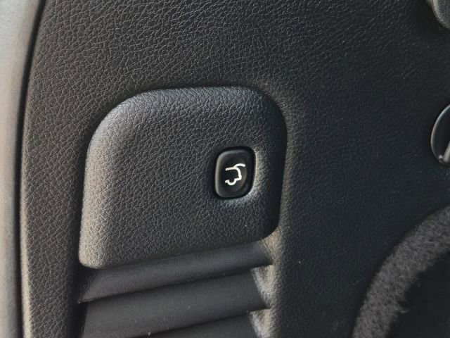 Used 2021 Jeep Grand Cherokee Laredo X AWD/4WD image 35