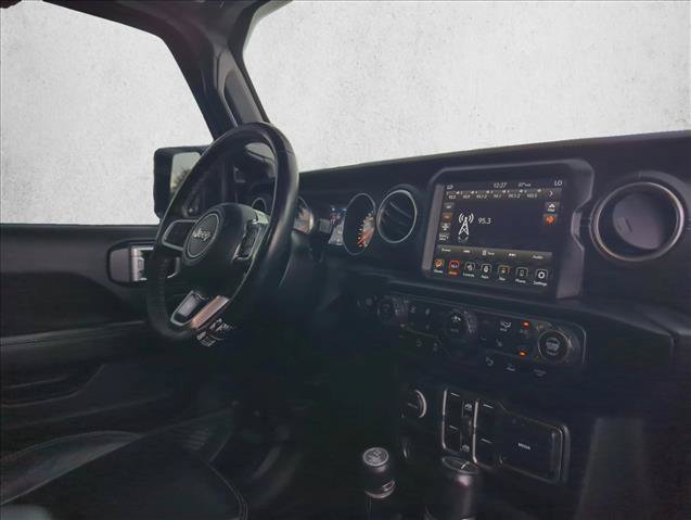 Used 2020 Jeep Gladiator Overland AWD/4WD image 28