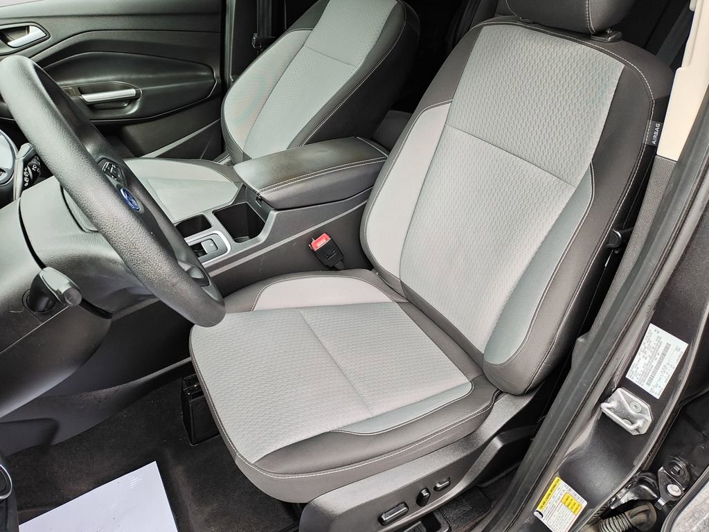 Used 2019 Ford Escape SE image 15
