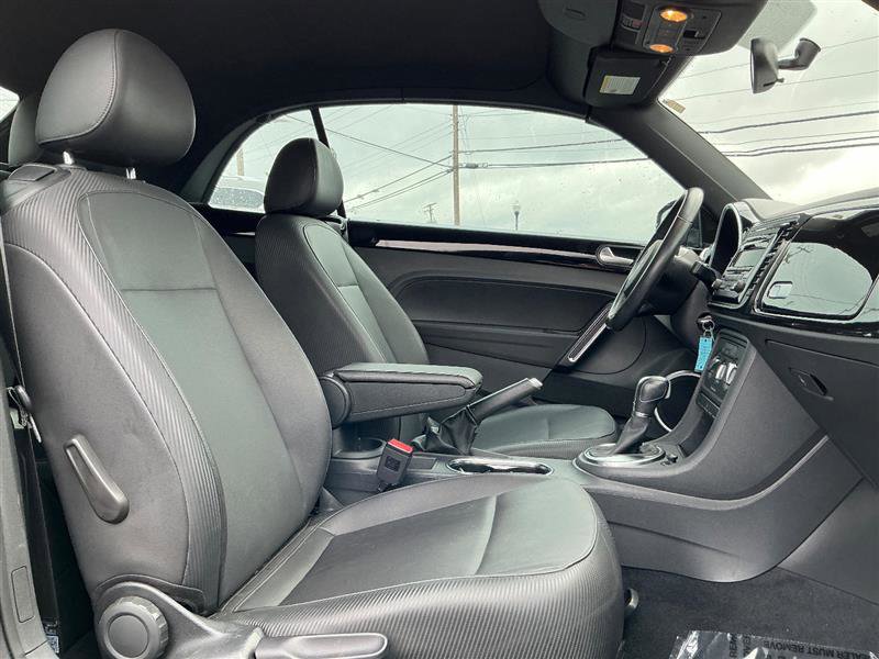 Used 2015 Volkswagen Beetle 1.8T image 35