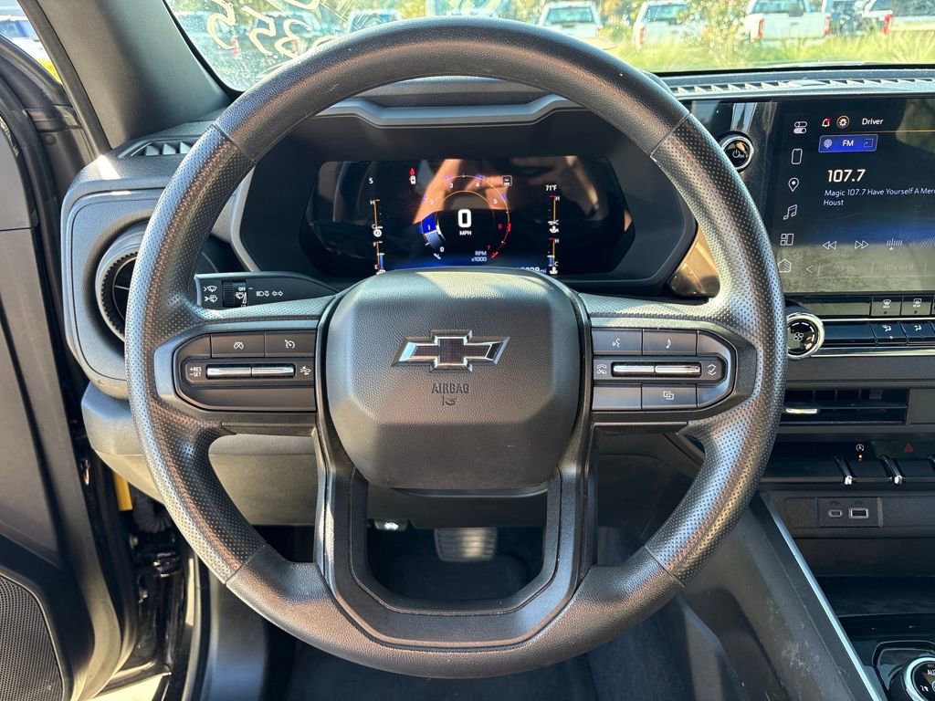 Used 2023 Chevrolet Colorado Trail Boss w/ Technology Package image 17