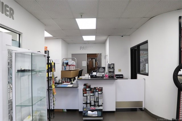 Certified 2023 Kia Sorento EX w/ Panoramic Sunroof Package image 47