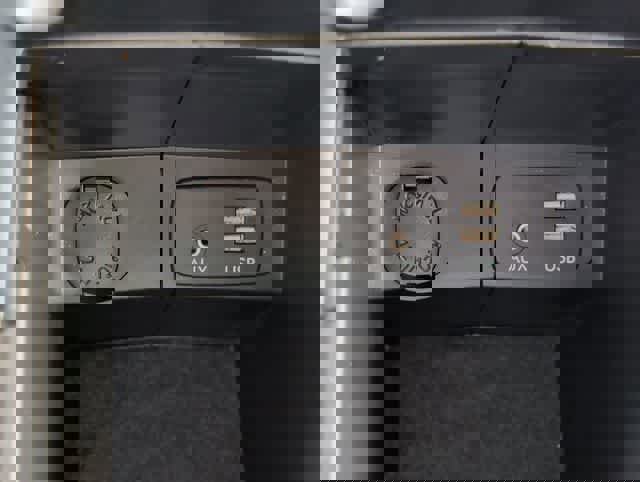 Used 2017 Subaru Forester 2.5i Touring image 31