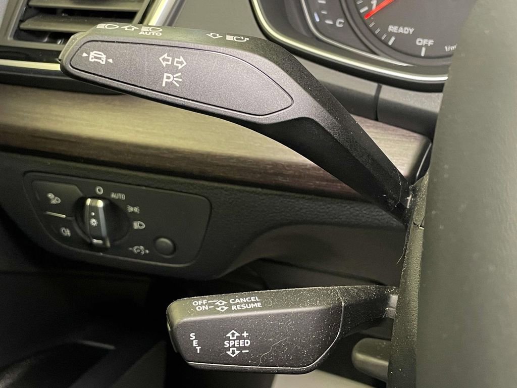 Used 2022 Audi Q5 2.0T Premium image 39