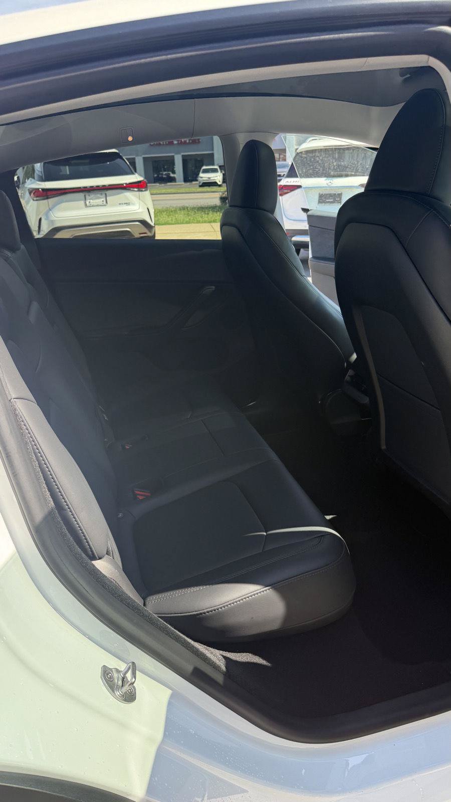 Used 2023 Tesla Model Y Long Range AWD/4WD image 15