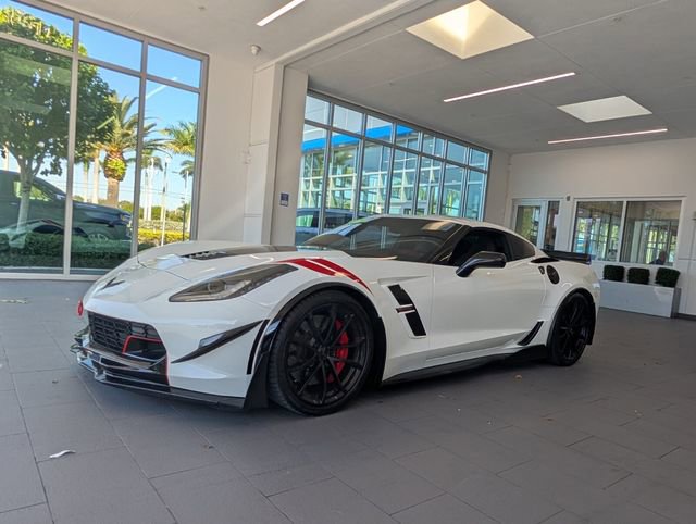 Used 2019 Chevrolet Corvette Grand Sport w/ Carbon Flash Badge Package image 3