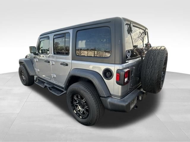 Used 2018 Jeep Wrangler Unlimited Sport image 3