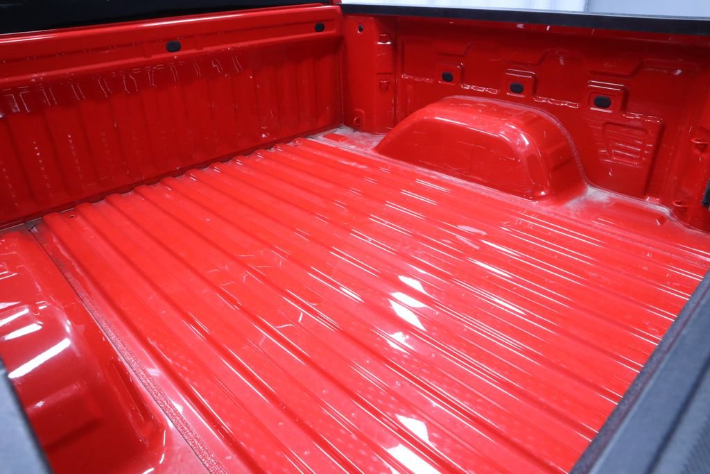 Used 2023 Chevrolet Silverado 1500 LT AWD/4WD image 17