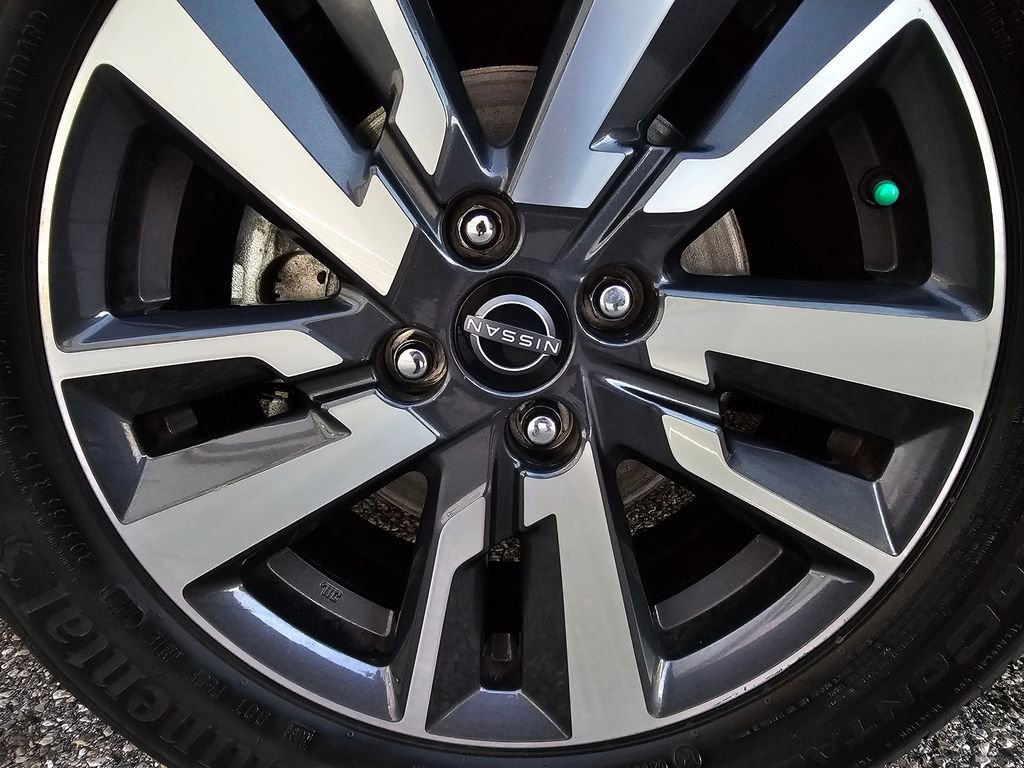 Used 2023 Nissan Versa S w/ S Plus Package image 22