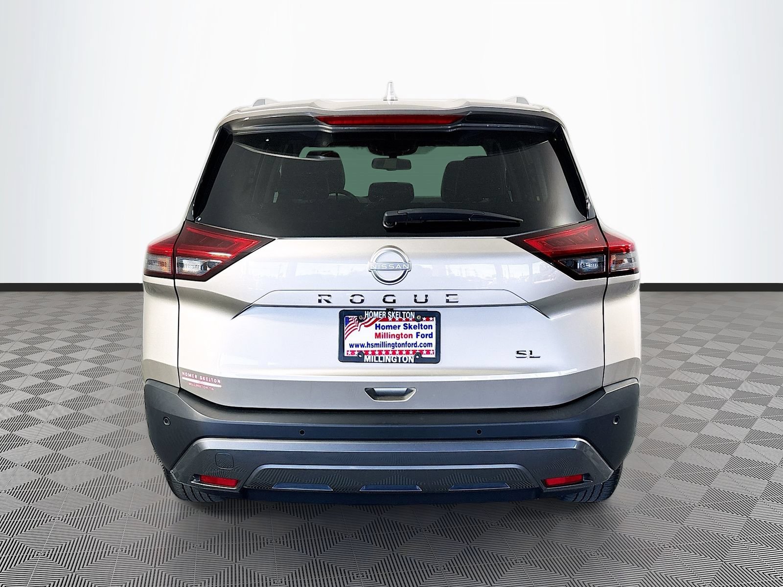 Used 2023 Nissan Rogue SL FWD image 6