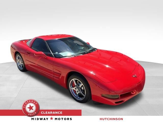 Used 2000 Chevrolet Corvette Coupe w/ Roof Pkg RWD image 1