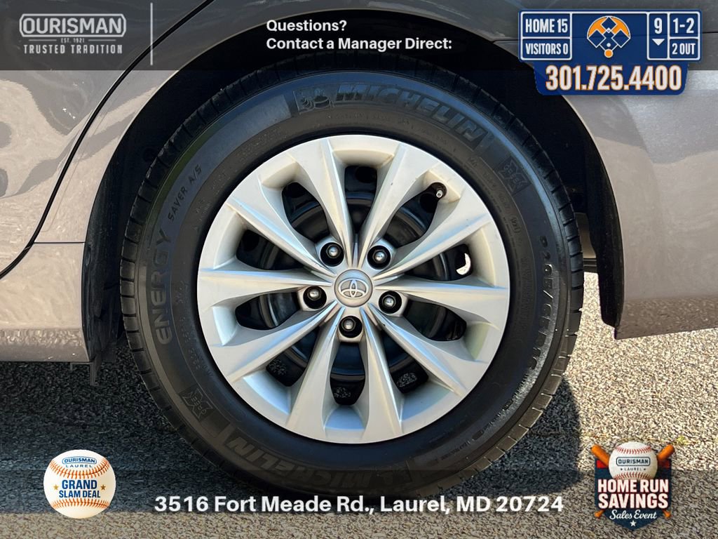 Used 2016 Toyota Camry LE FWD image 5