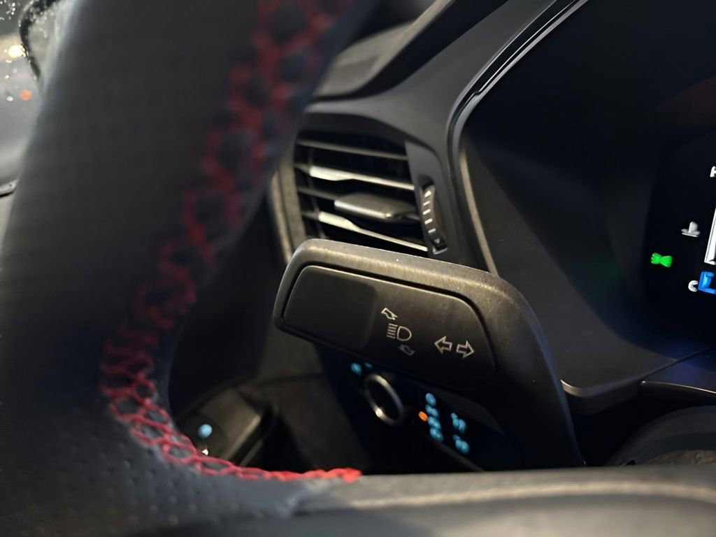 Used 2024 Ford Escape ST-Line w/ Tech Pack #1 image 19