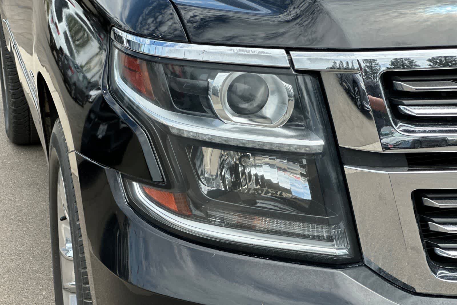 Used 2015 Chevrolet Tahoe LTZ AWD/4WD image 33