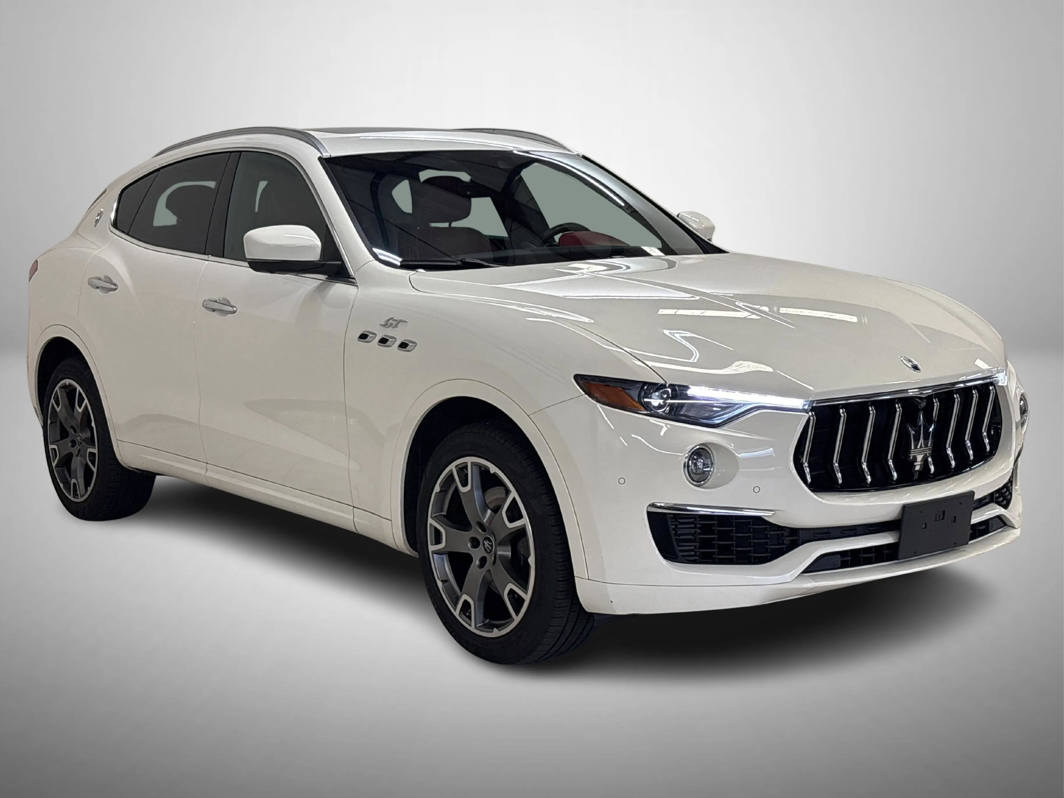 Used 2022 Maserati Levante GT image 3