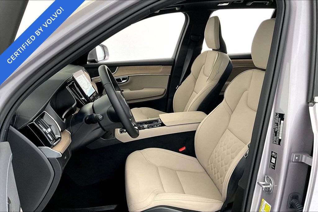 Certified 2026 Volvo XC90 B5 Plus w/ Protection Package Premier AWD/4WD image 32