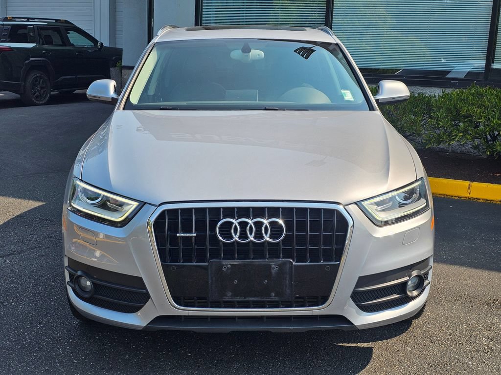 Used 2015 Audi Q3 2.0T Prestige w/ Prestige Package AWD/4WD image 2