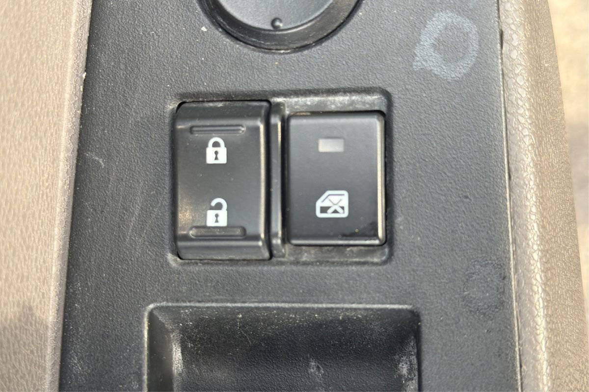 Used 2015 Honda Odyssey EX-L image 40