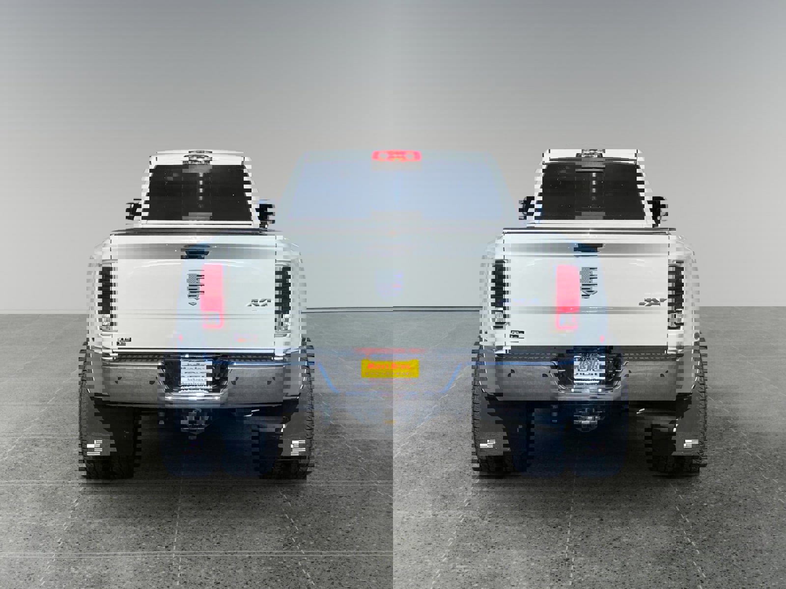 Used 2013 RAM 3500 Laramie w/ Convenience Group image 4