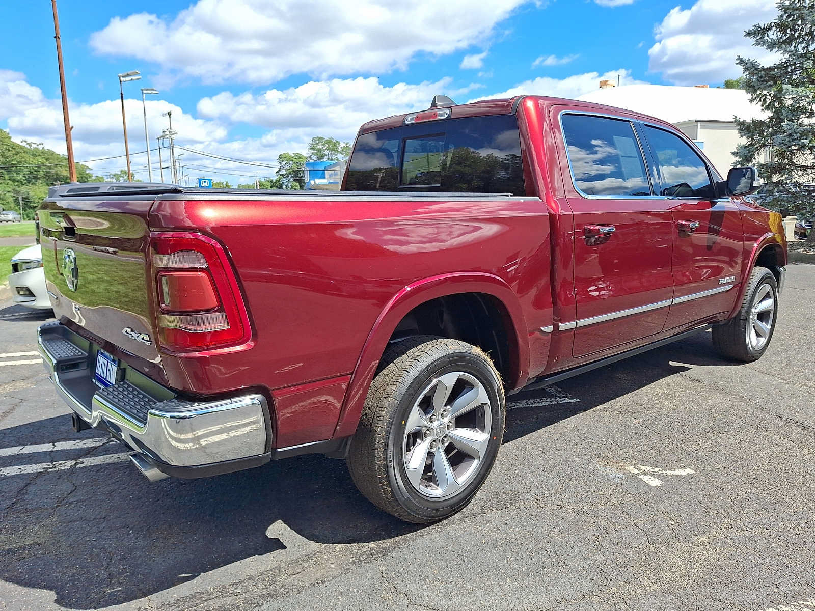 Used 2022 RAM 1500 Limited AWD/4WD image 6