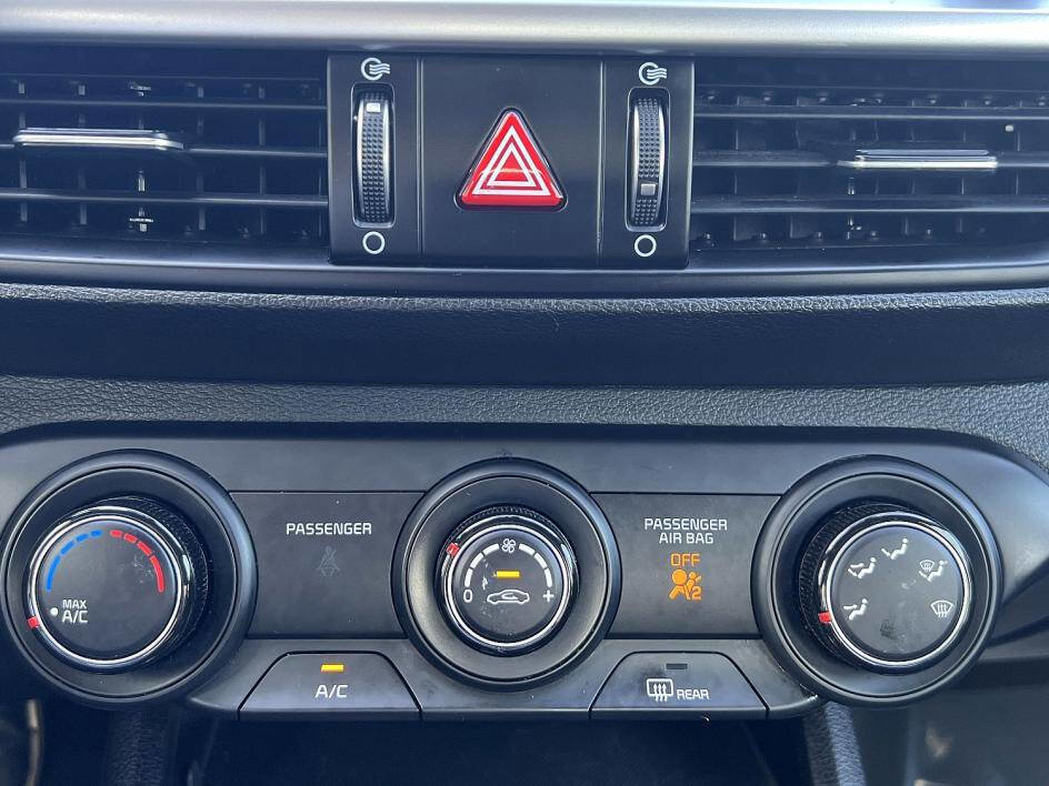 Used 2024 Kia Forte LXS image 25