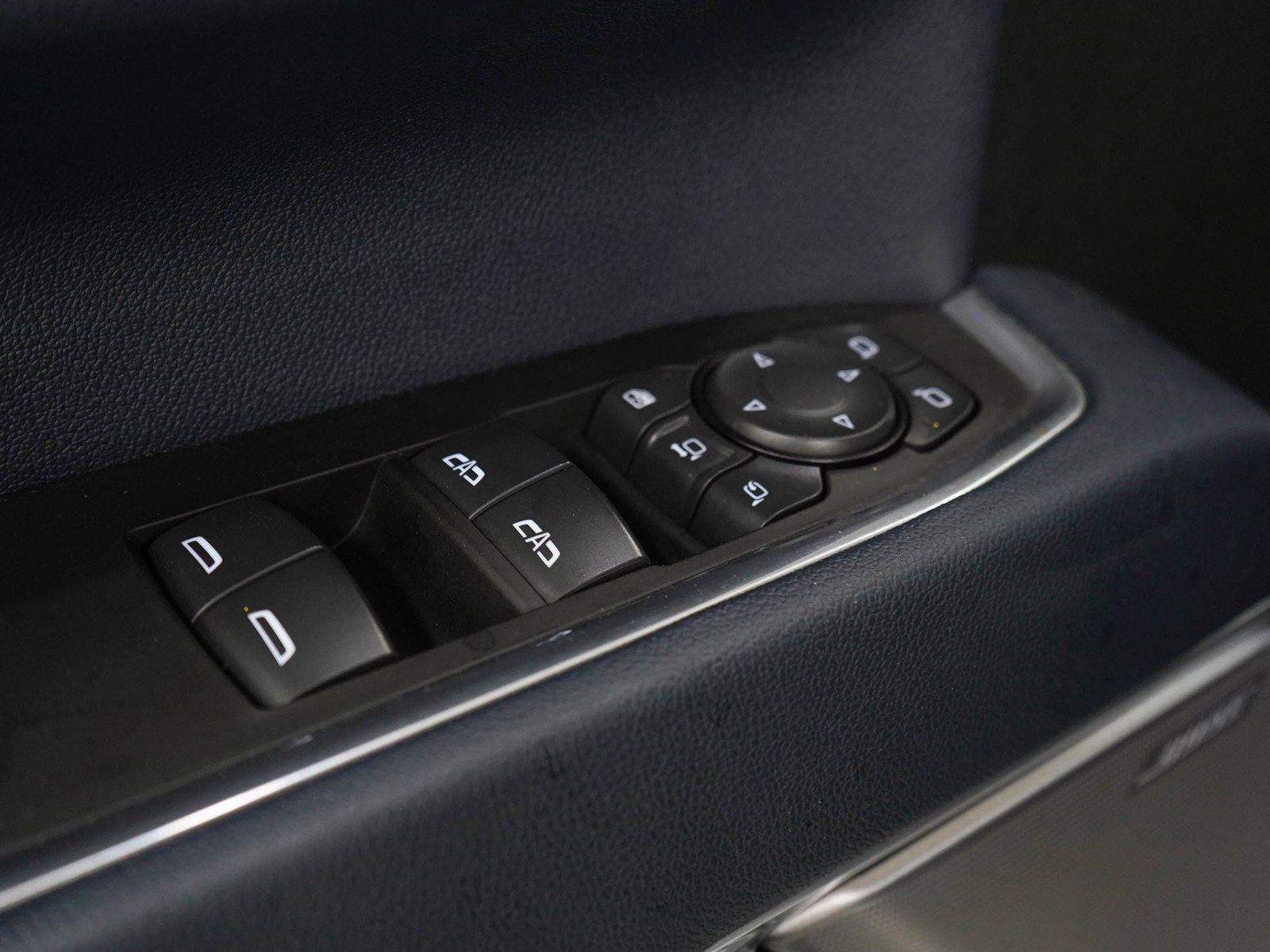 Used 2025 Chevrolet Silverado 2500 High Country w/ High Country Premium Package AWD/4WD image 22