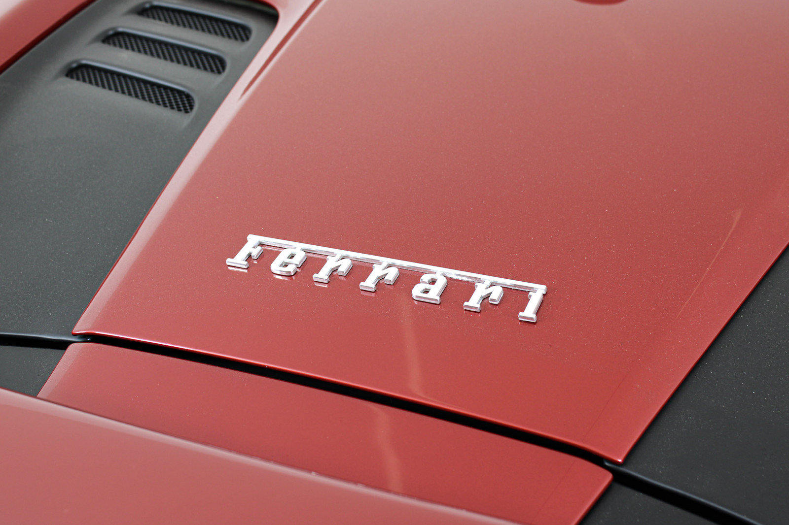 Certified 2023 Ferrari F8 Tributo RWD image 41