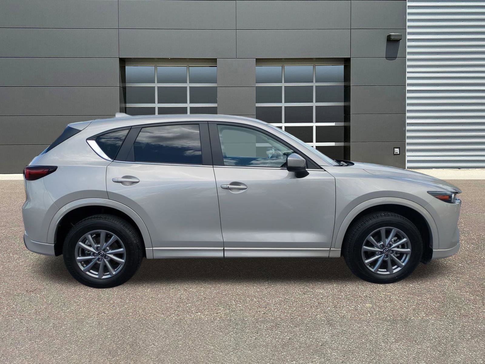 Used 2025 MAZDA CX-5 AWD 2.5 S w/ Preferred Package image 8