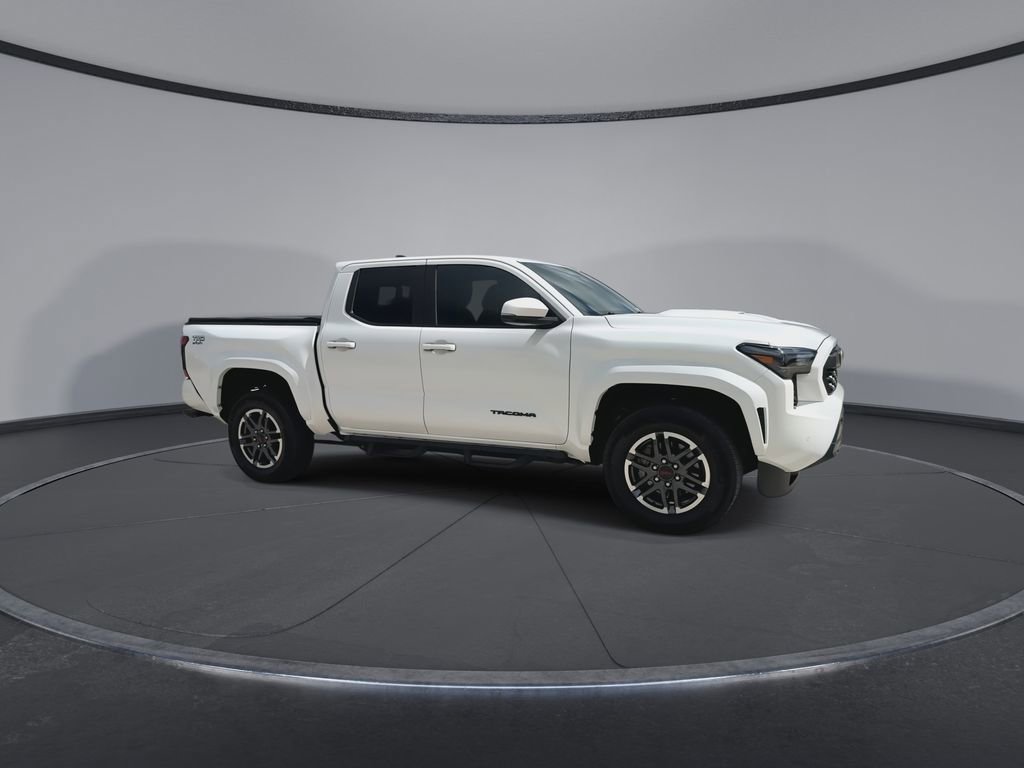 Used 2024 Toyota Tacoma TRD Sport w/ TRD Sport Upgrade Package RWD image 2