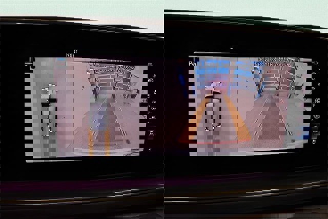 Used 2022 Mercedes-Benz GLS 63 AMG 4MATIC image 29