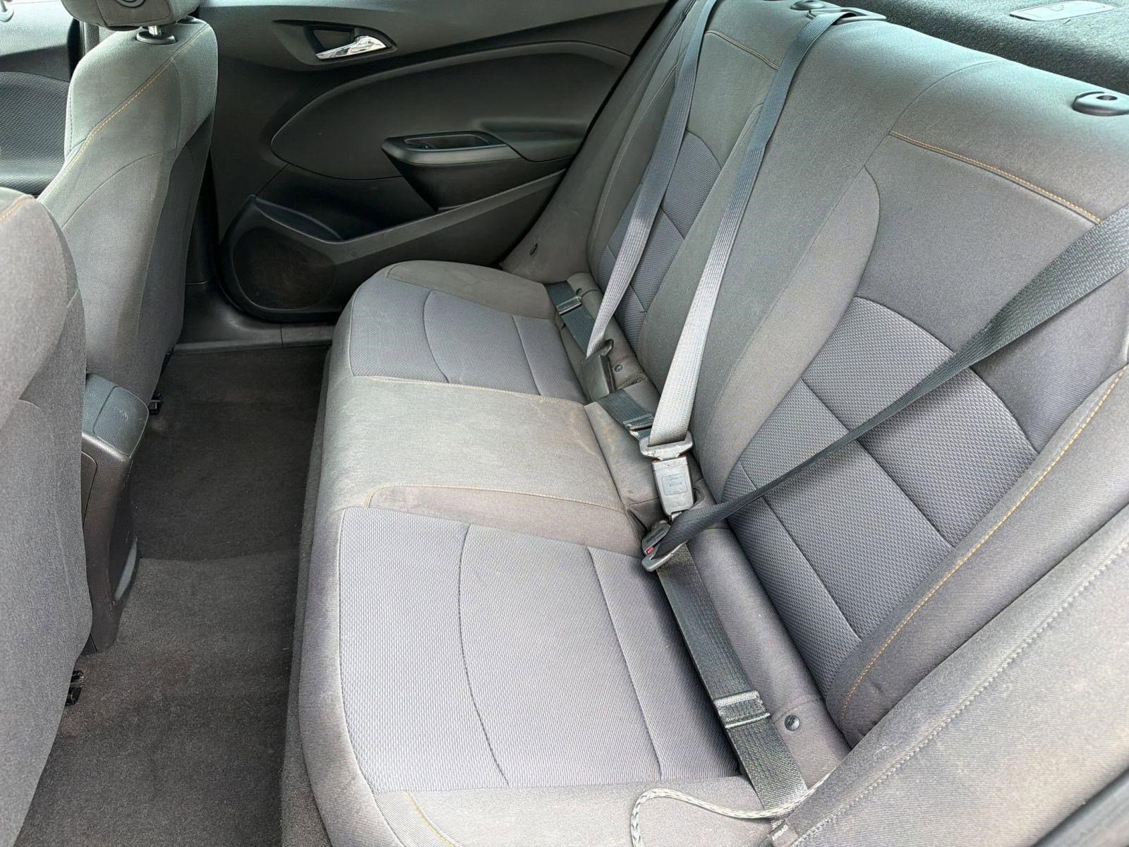 Used 2019 Chevrolet Cruze LS FWD image 27