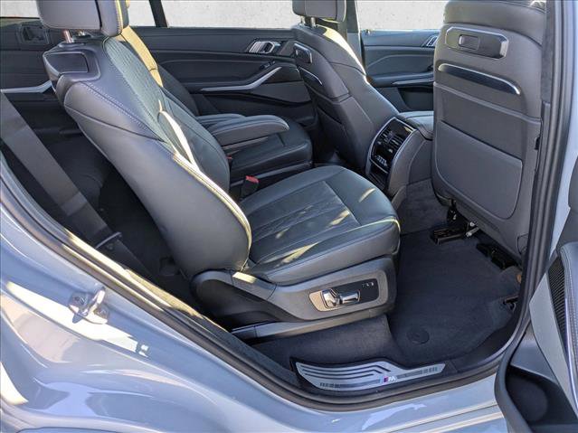 Used 2024 BMW X7 M60i w/ M Sport Professional Package image 24