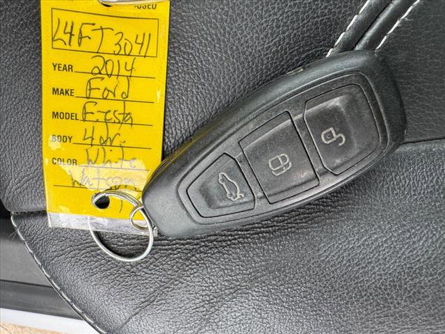 Used 2014 Ford Fiesta Titanium FWD image 14