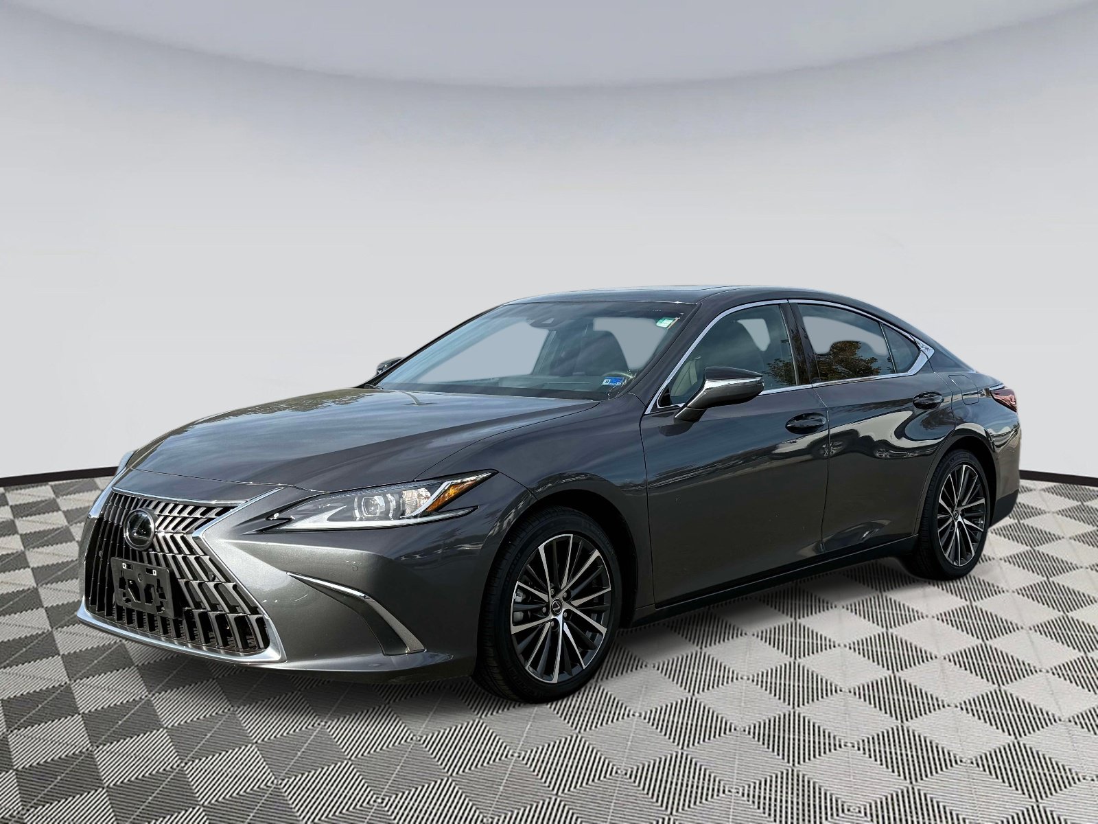 Used 2025 Lexus ES 350 w/ Premium Package FWD image 5