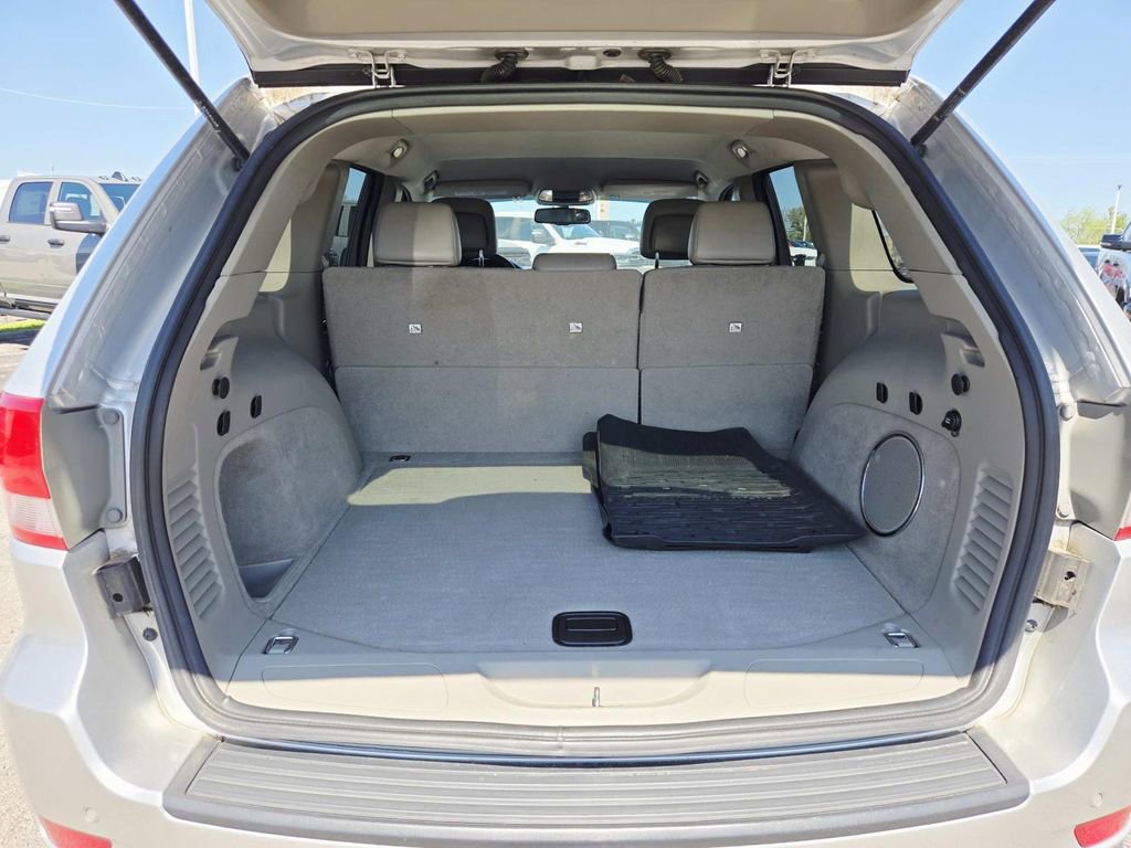 Used 2013 Jeep Grand Cherokee Laredo image 13