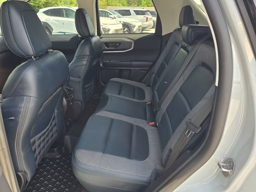 Used 2023 Ford Bronco Sport Outer Banks AWD/4WD image 13