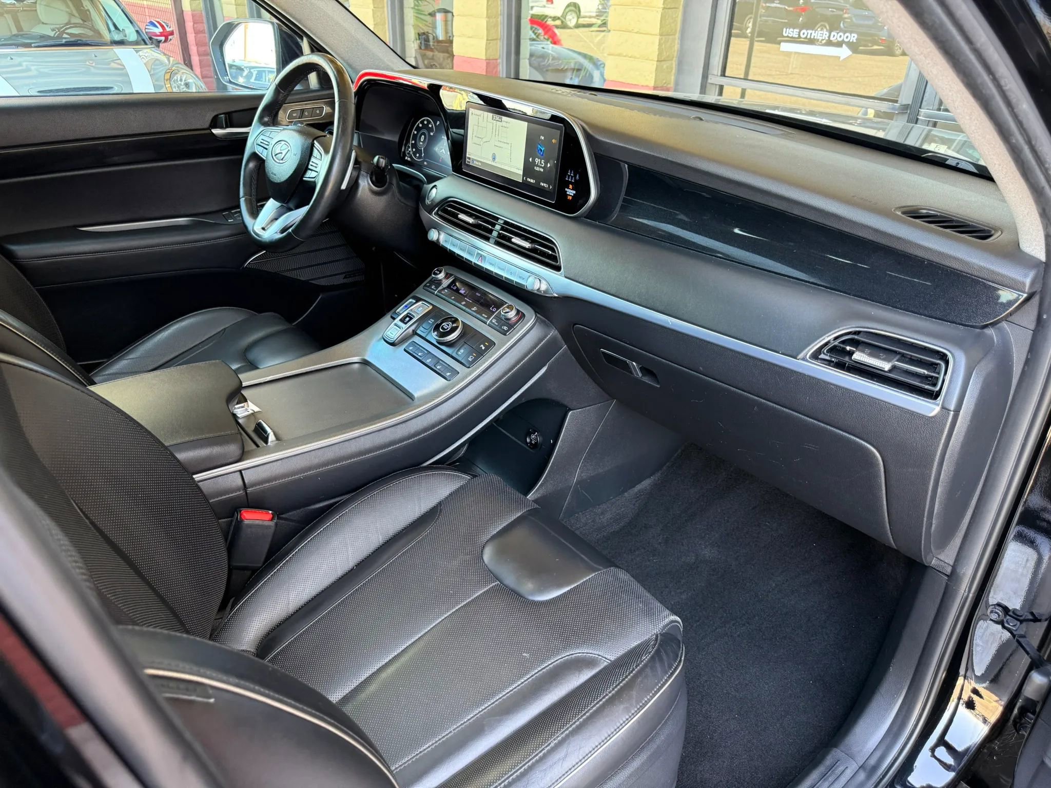 Used 2022 Hyundai Palisade Limited FWD image 23