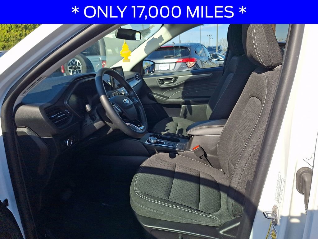 Used 2023 Ford Escape Active image 13