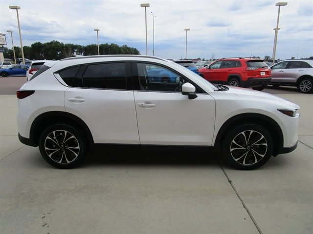 Used 2023 MAZDA CX-5 AWD 2.5 S w/ Premium Package image 6