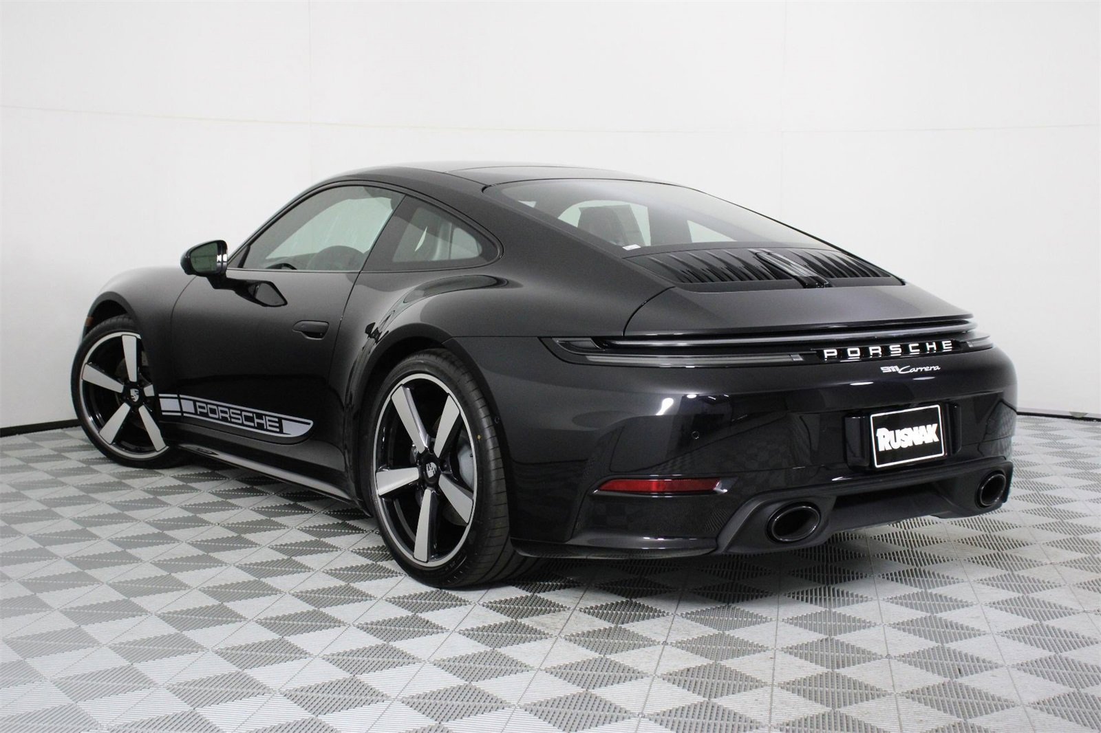 New 2026 Porsche 911 Carrera image 3