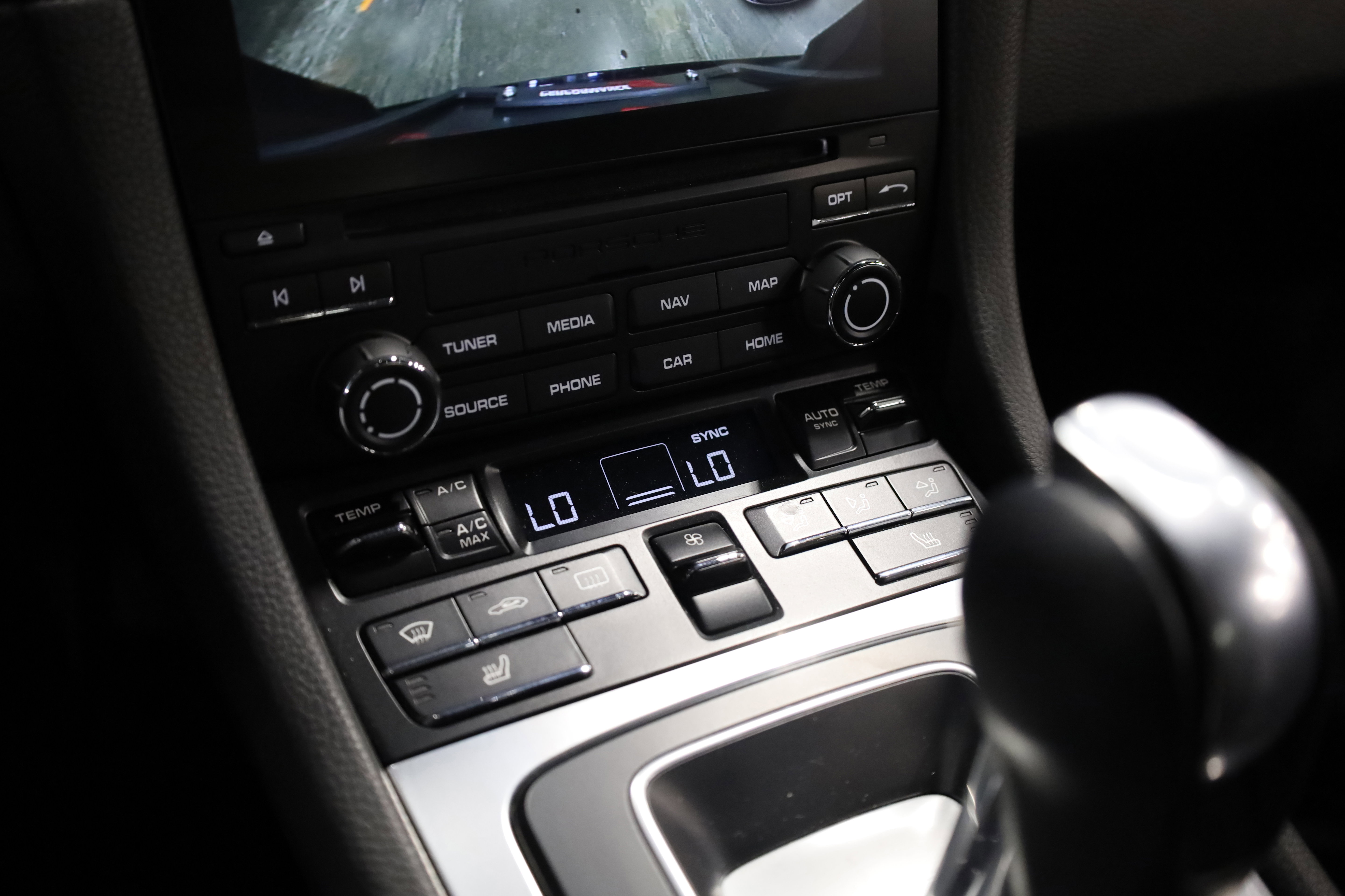 Used 2019 Porsche 718 Cayman S image 30