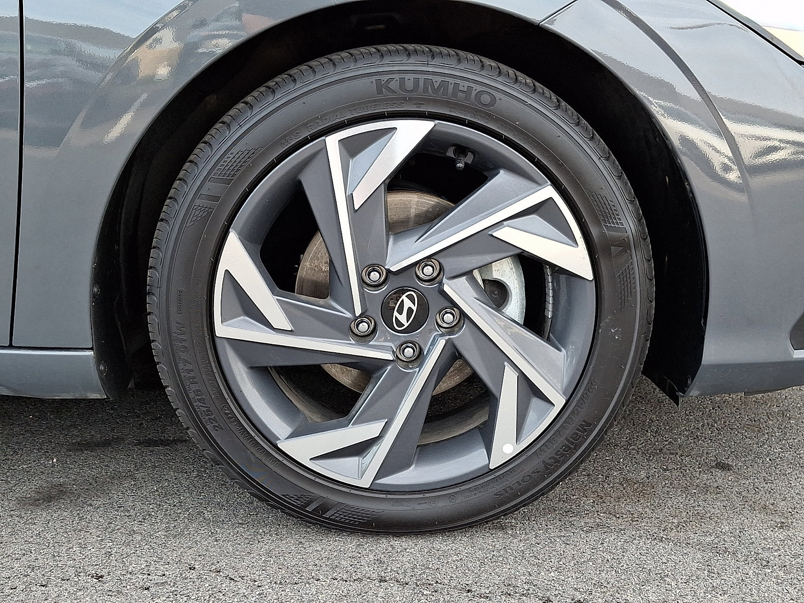 Certified 2025 Hyundai Elantra Sport FWD image 8
