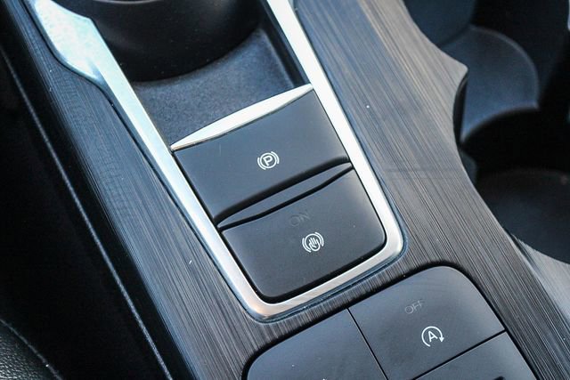 Used 2022 Ford Escape SEL image 34