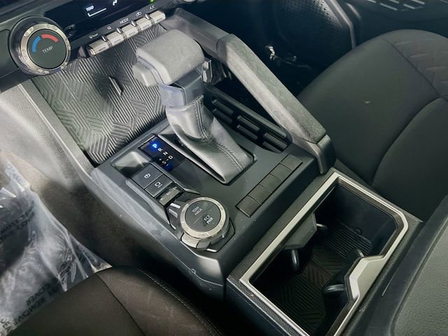 Used 2025 Toyota Tacoma SR5 image 25