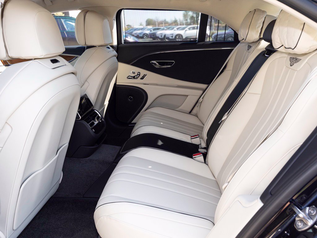New 2027 Bentley Flying Spur AWD/4WD image 58