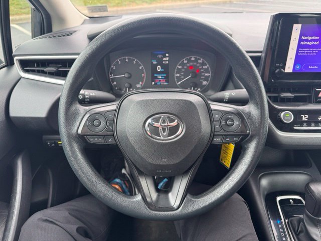 Used 2024 Toyota Corolla LE FWD image 17