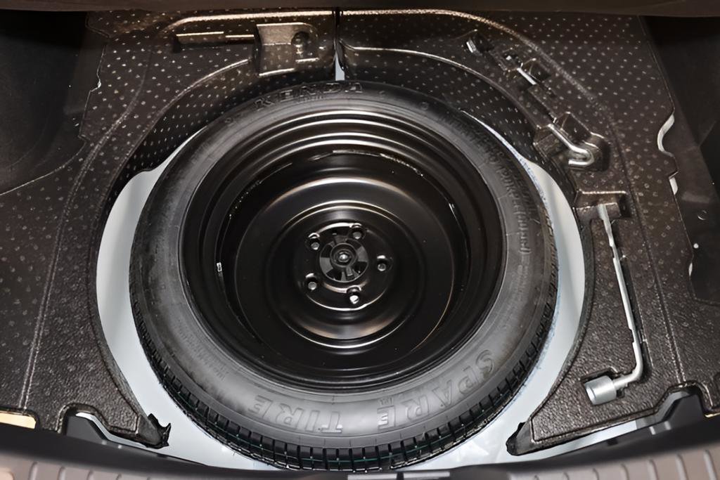 New 2025 MAZDA MAZDA3 2.5 Turbo Premium Plus Package image 13