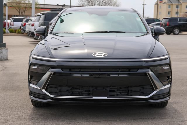 New 2026 Hyundai Sonata SEL FWD image 2