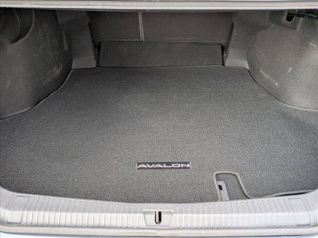 Used 2019 Toyota Avalon Limited w/ Advanced Safety Package image 6